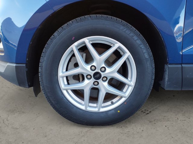 Used 2024 Ford Edge SEL AWD/4WD image 9