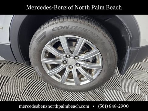 Used 2019 Cadillac XT4 Premium Luxury w/ Driver Awareness Package FWD image 16