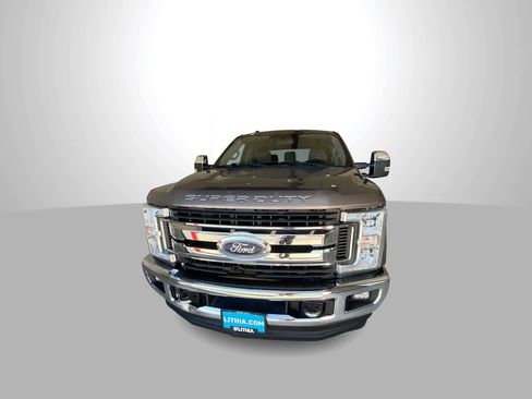 Used 2018 Ford F350 XLT w/ XLT Premium Package image 3