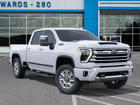 New 2026 Chevrolet Silverado 3500 High Country w/ High Country Premium Package AWD/4WD image 7