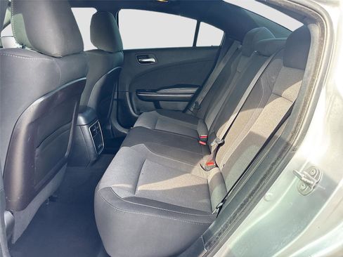 Used 2019 Dodge Charger SXT image 26