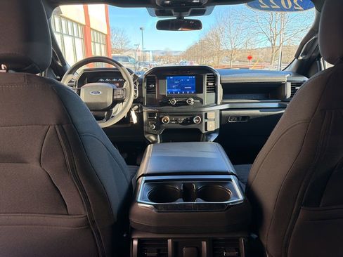 Used 2022 Ford F150 XL w/ STX Appearance Package image 39