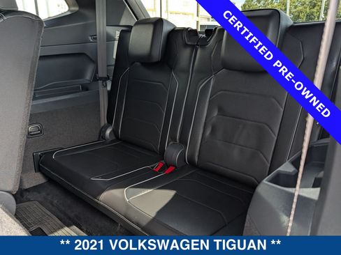 Used 2021 Volkswagen Tiguan SEL Premium R-Line AWD/4WD image 17