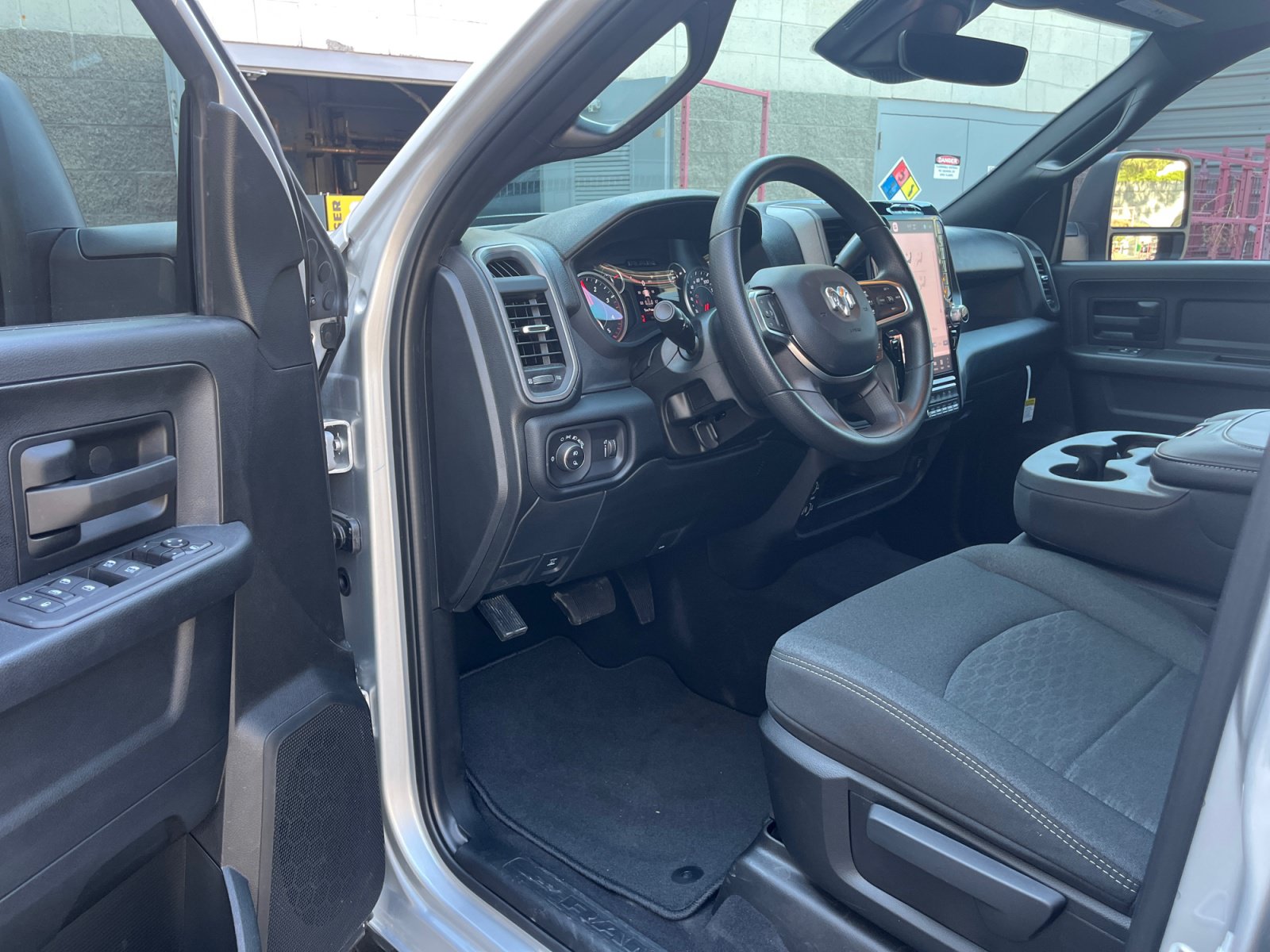 New 2026 RAM 2500 Tradesman AWD/4WD image 10