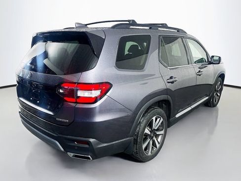 Certified 2023 Honda Pilot Touring image 8