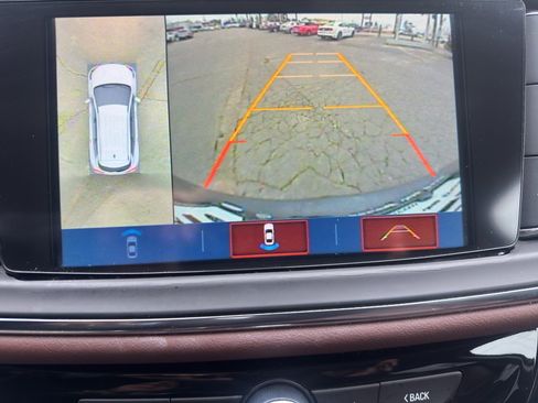 Used 2018 Buick Enclave Avenir w/ Trailering Package image 28