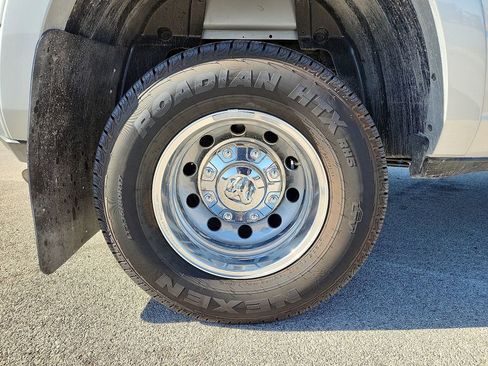 Used 2026 RAM 3500 Limited AWD/4WD image 15