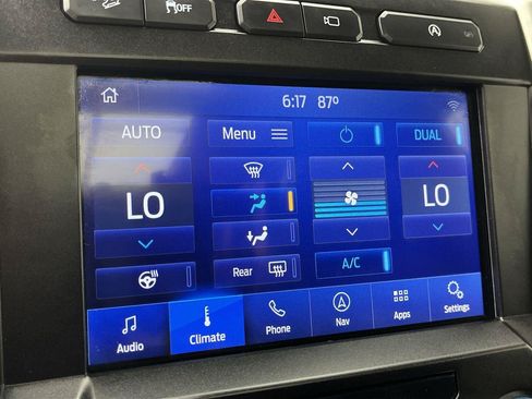 Certified 2020 Ford F150 Platinum w/ Equipment Group 701A Luxury AWD/4WD image 23