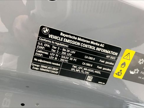 Used 2025 BMW 440i xDrive Coupe w/ Premium Package image 32