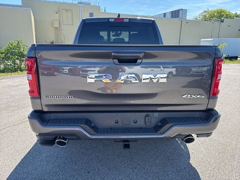 New 2026 RAM 1500 4x4 Crew Cab image 4