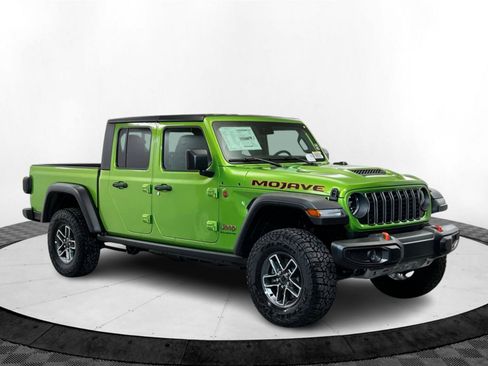 New 2025 Jeep Gladiator Mojave w/ Convenience Group image 7