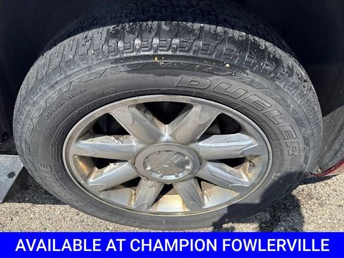Used 2014 GMC Yukon XL Denali AWD/4WD image 9