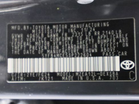 Used 2025 Toyota Corolla FX w/ Convenience Package image 34