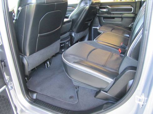 Used 2024 RAM 2500 Laramie image 19