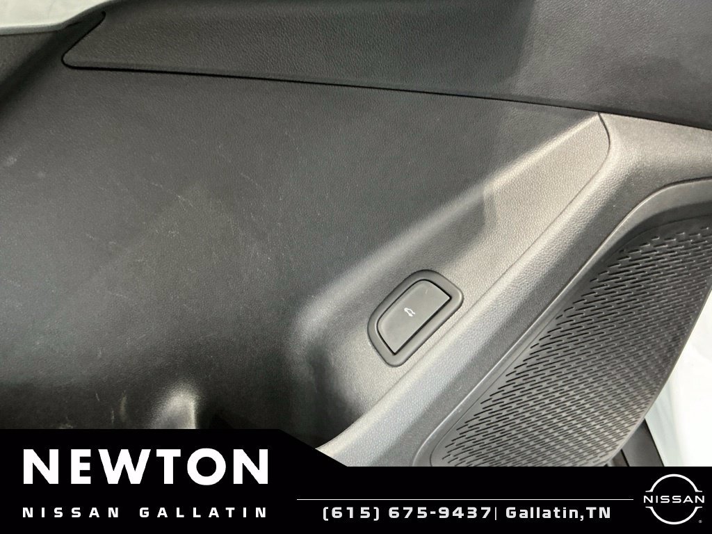 Used 2024 Chevrolet Traverse LT FWD image 45