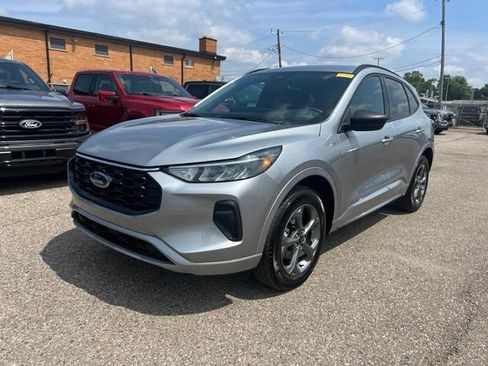 Certified 2024 Ford Escape ST-Line w/ Tech Pack #1 AWD/4WD image 27