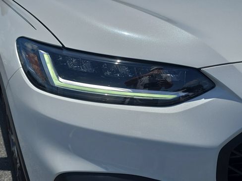 Certified 2024 Honda HR-V Sport image 7