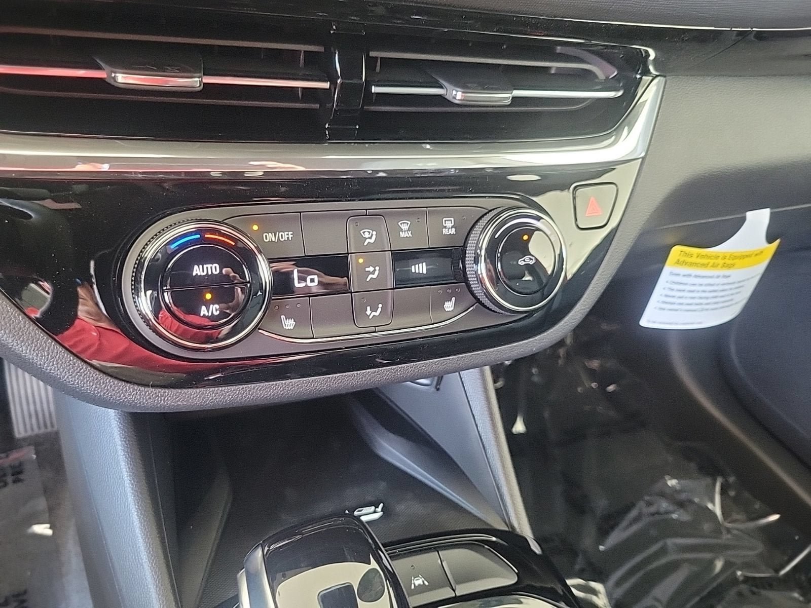 New 2026 Buick Envista Sport Touring w/ Convenience I Package FWD image 16
