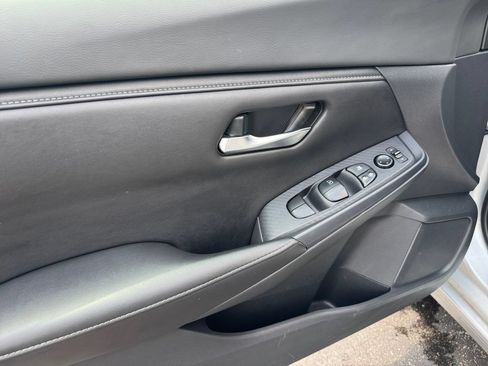 Used 2023 Nissan Sentra SV FWD image 21