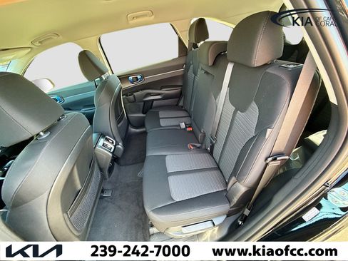 New 2026 Kia Sorento LX image 21