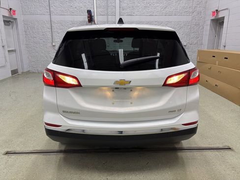Used 2018 Chevrolet Equinox LT image 5
