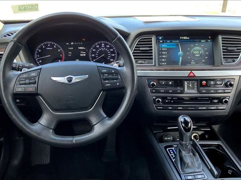 Used 2015 Hyundai Genesis 3.8 w/ Option Group 04 image 5