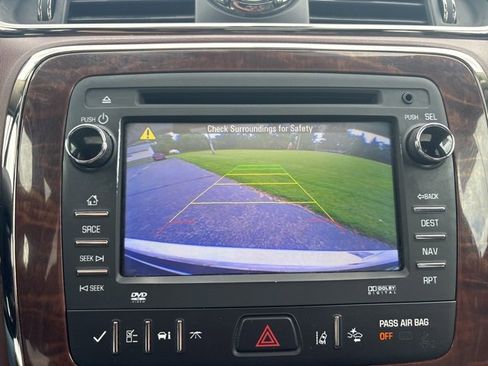 Used 2014 Buick Enclave Premium w/ Trailering Provision Package image 29