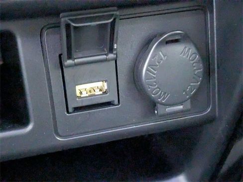 Used 2024 Toyota 4Runner TRD Off-Road image 21