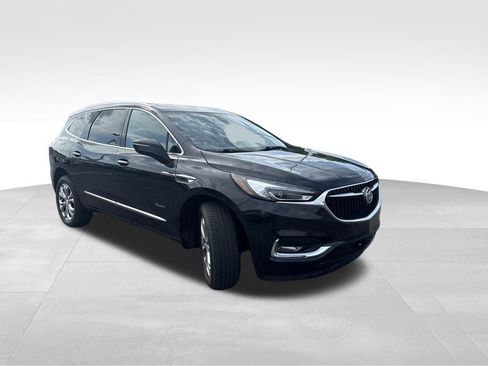 Used 2021 Buick Enclave Avenir w/ Avenir Technology Package AWD/4WD image 7
