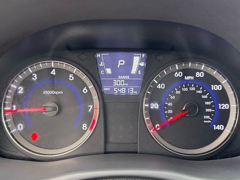 Used 2014 Hyundai Accent GS FWD image 17