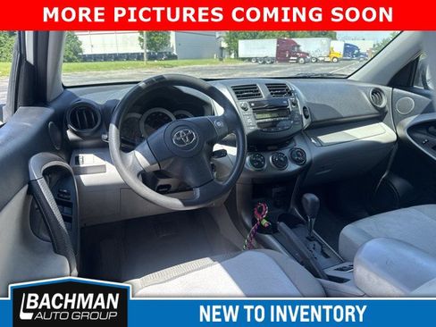 Used 2010 Toyota RAV4 2WD image 5