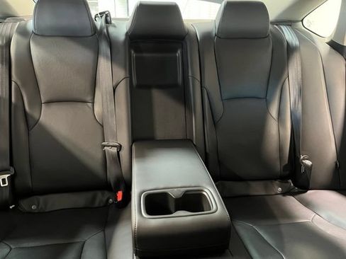 Used 2024 Honda Accord EX-L image 12