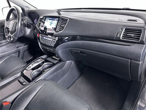 Used 2021 Honda Pilot Elite image 30