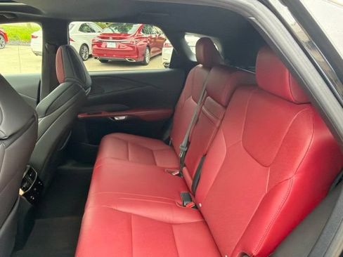 Used 2023 Lexus RX 350 F Sport w/ Accessory Package AWD/4WD image 33
