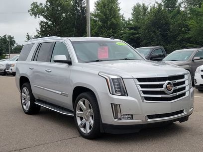 Used 2015 Cadillac Escalade Luxury