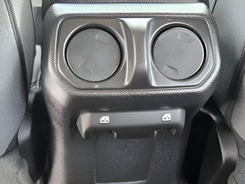 Certified 2025 Jeep Wrangler Unlimited Sport AWD/4WD image 25