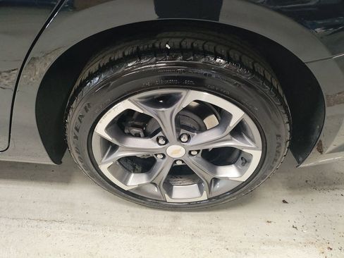 Used 2024 Chevrolet Malibu LT image 18