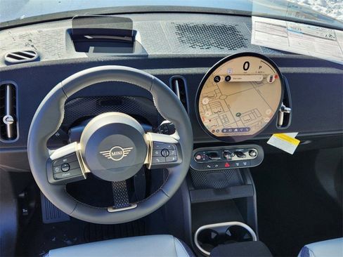 Used 2025 MINI Cooper Countryman S w/ Comfort Package Max image 11