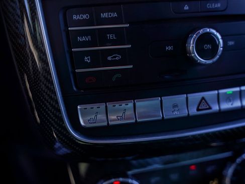 Used 2017 Mercedes-Benz G 63 AMG 4MATIC image 34