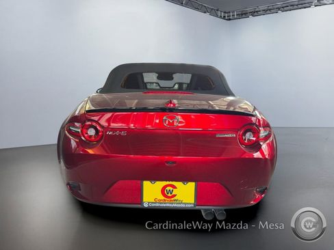 New 2026 MAZDA MX-5 Miata Club w/ Interior Package RWD image 5