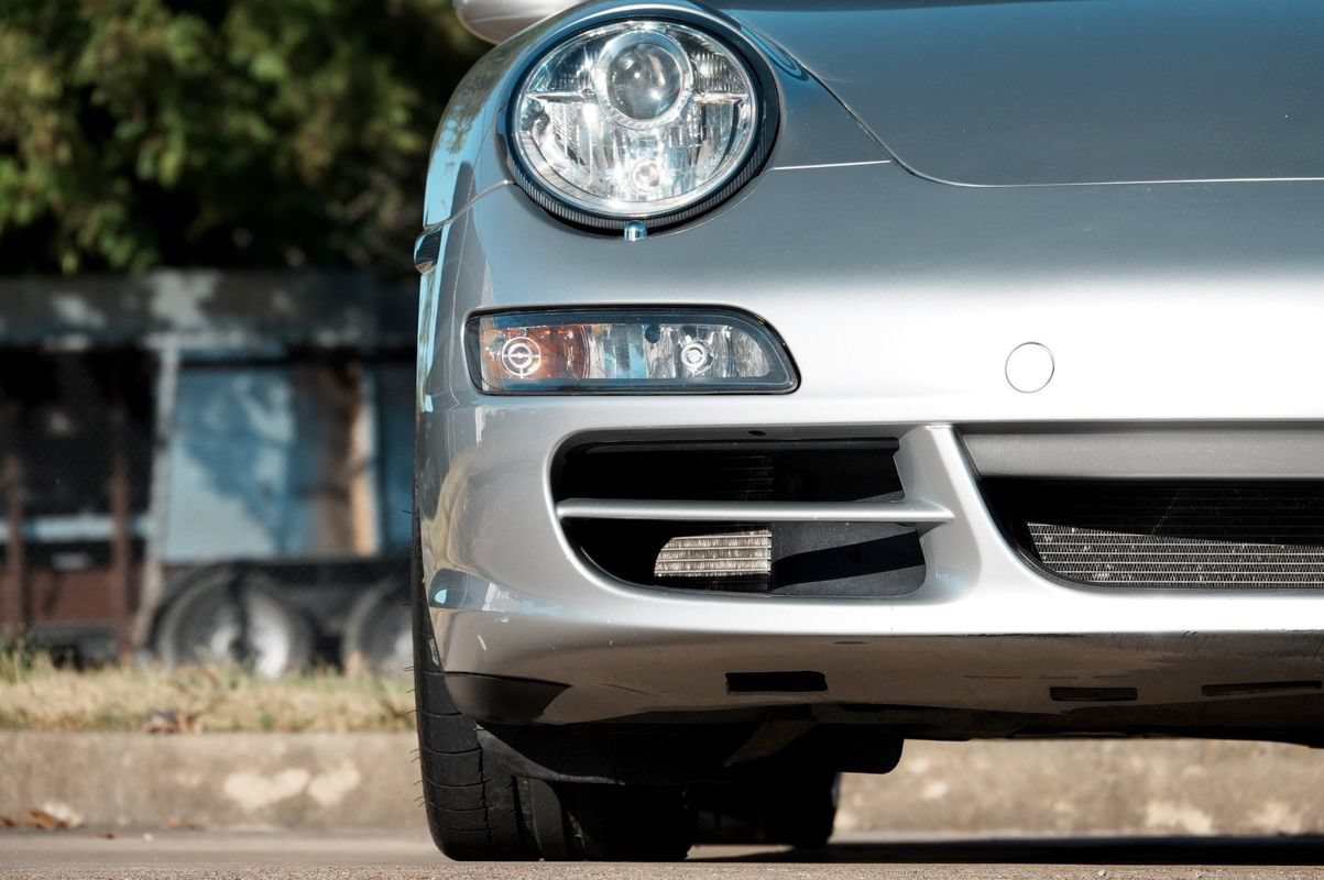 Used 2006 Porsche 911 Carrera 4 AWD/4WD image 20