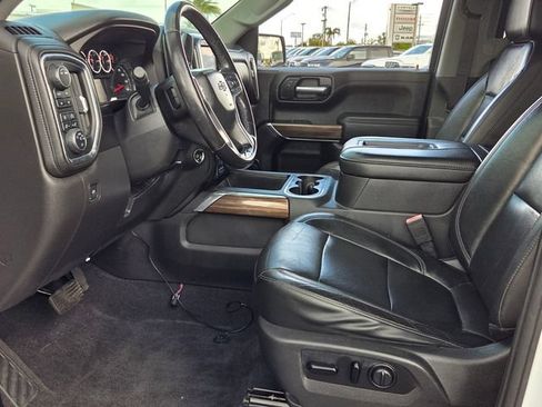 Used 2020 Chevrolet Silverado 1500 LT Trail Boss AWD/4WD image 9