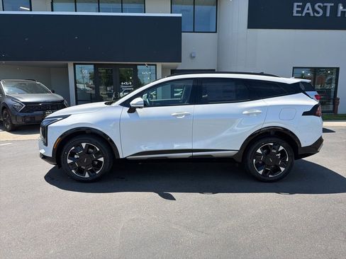 New 2026 Kia Sportage SX Prestige AWD/4WD image 2