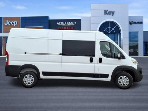 New 2024 RAM ProMaster 2500 w/ Quick Order Package 22G SLT FWD image 7