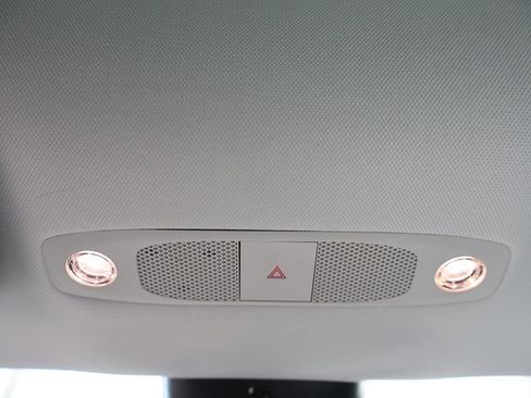 Used 2022 Tesla Model 3 image 56