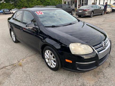 Used 2010 Volkswagen Jetta Limited Edition FWD image 5