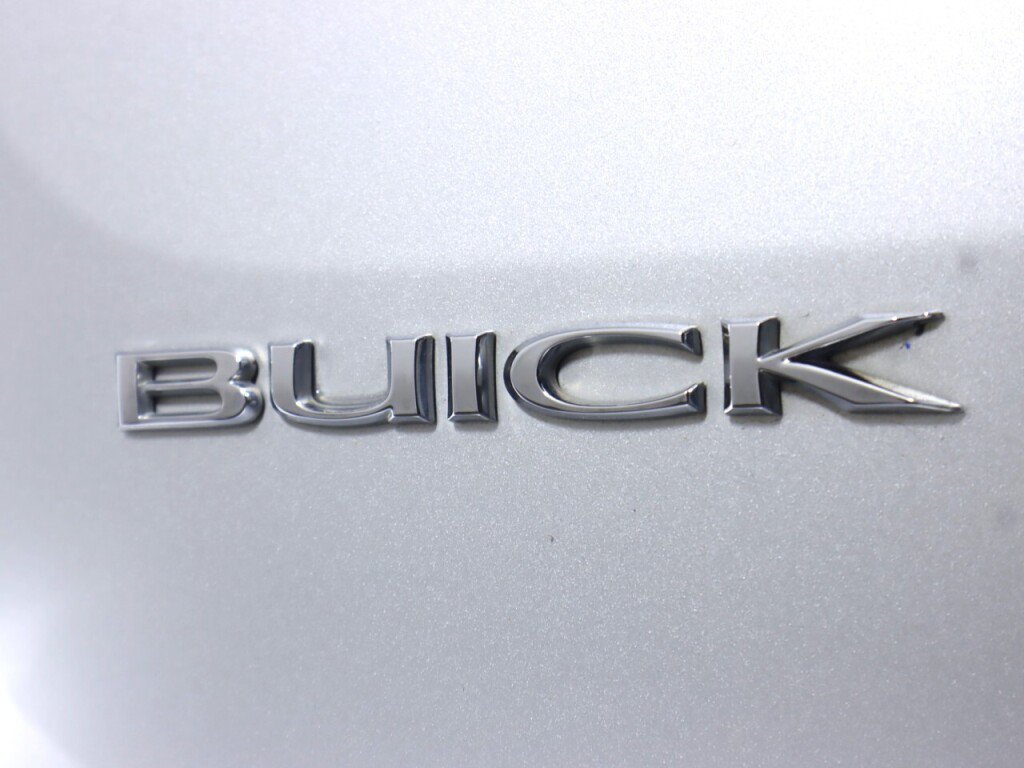 Used 2018 Buick Encore Preferred FWD image 31