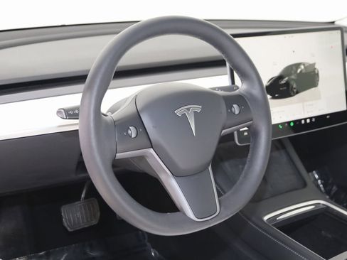 Used 2022 Tesla Model 3 Long Range image 6