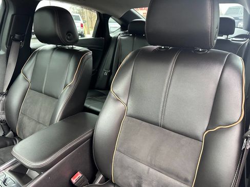 Used 2015 Chevrolet Impala LT image 10