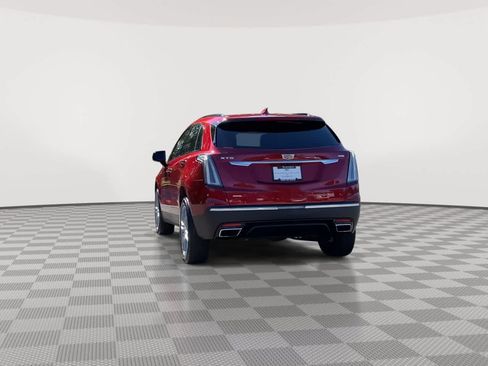 Used 2024 Cadillac XT5 Sportv w/ Technology Package AWD/4WD image 7